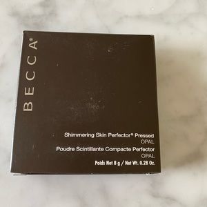 Brand New, Becca cosmetics, shimmering skin perfector highlighter in Opal